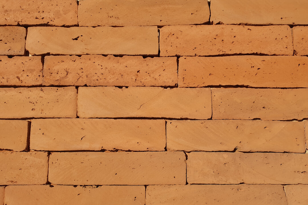 Belső Szeletelt Tégla 7x30 cm Burkolat