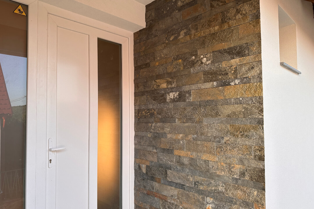 Golden Bronze Kvarcit 5x30 cm és 10x30 cm Kőburkolat