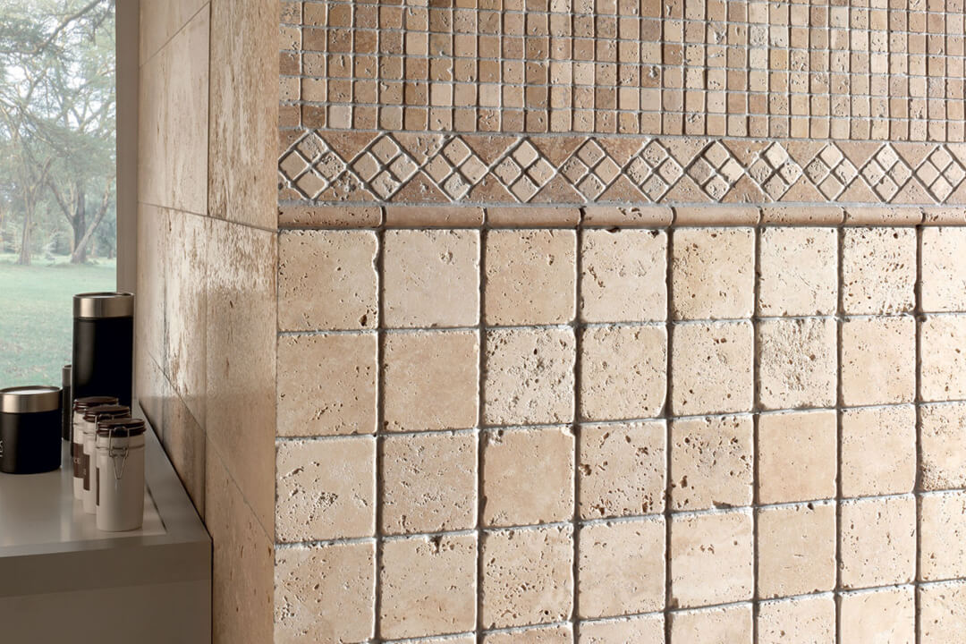 Médium Travertin Mészkő 10x10x1 cm Antikolt Kőburkolat