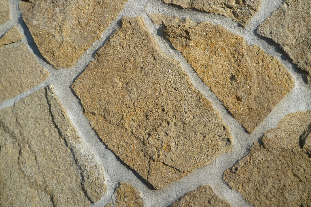 Pannon Homokkő 1-2 cm vastag Kőburkolat