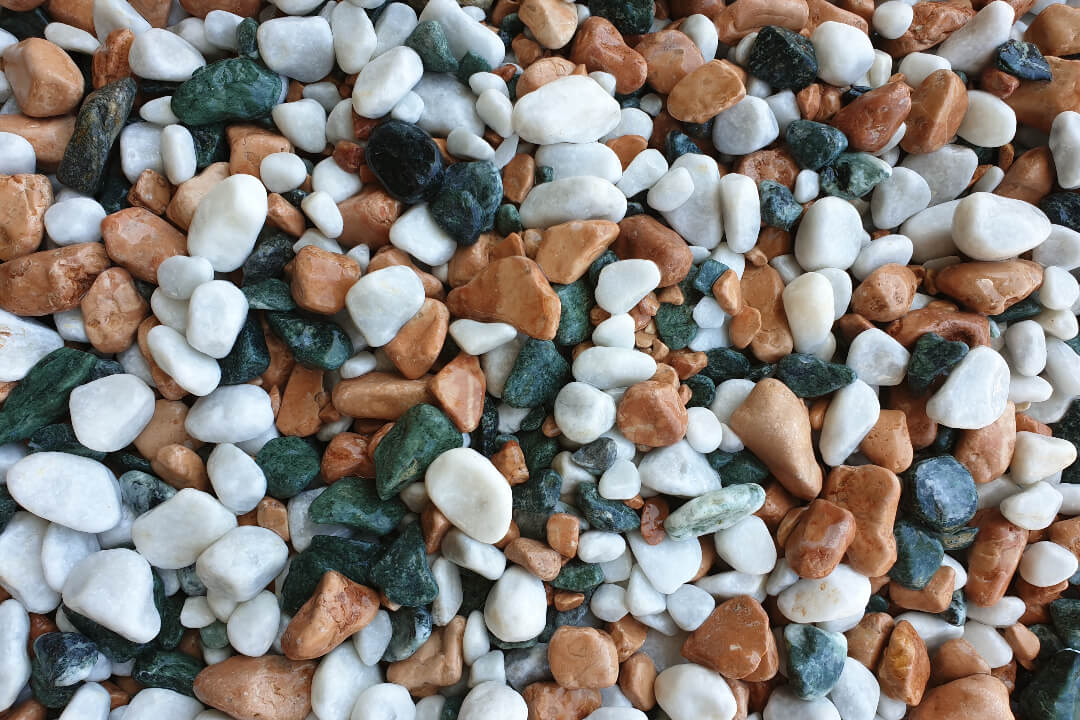 Tricolor Fehér-Zöld-Világosbarna Márványkavics 1-3 cm