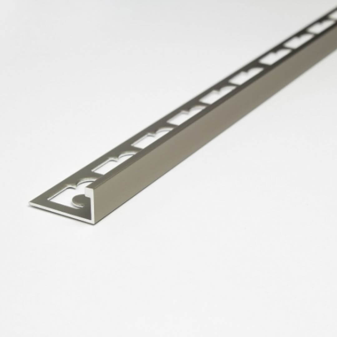 ViarProfil AL10T "L" Szögletes Titán Eloxált Alumínium Élvédő (10 mm) 2.7 m