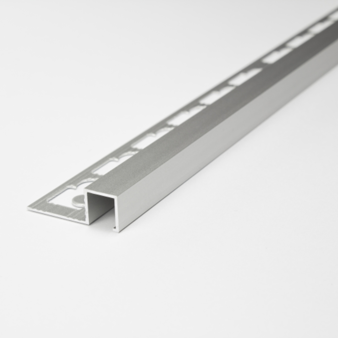 ViarProfil AQ10S "Q" Szögletes Ezüst Eloxált Alumínium Élvédő (10 mm) 2.7 m