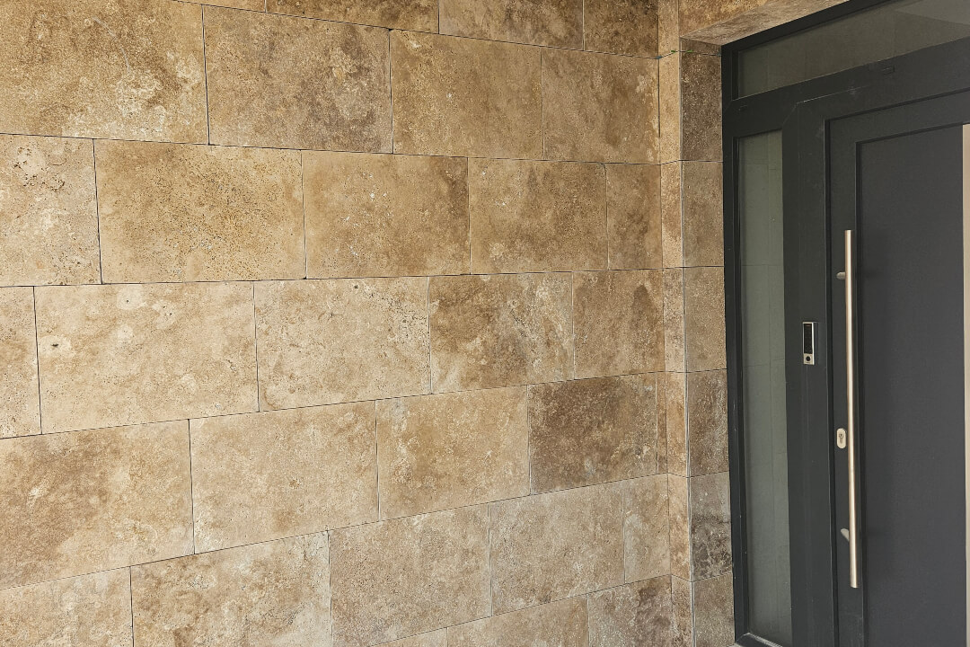 Terra Travertin Mészkő Tömítettlen-Mattcsiszolt 40,6x61x1,2 cm